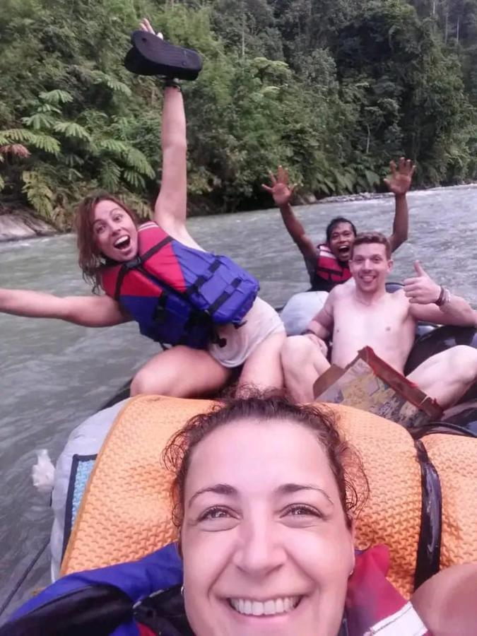 Brown Bamboo Guest House & Trekking Bukit Lawang Εξωτερικό φωτογραφία