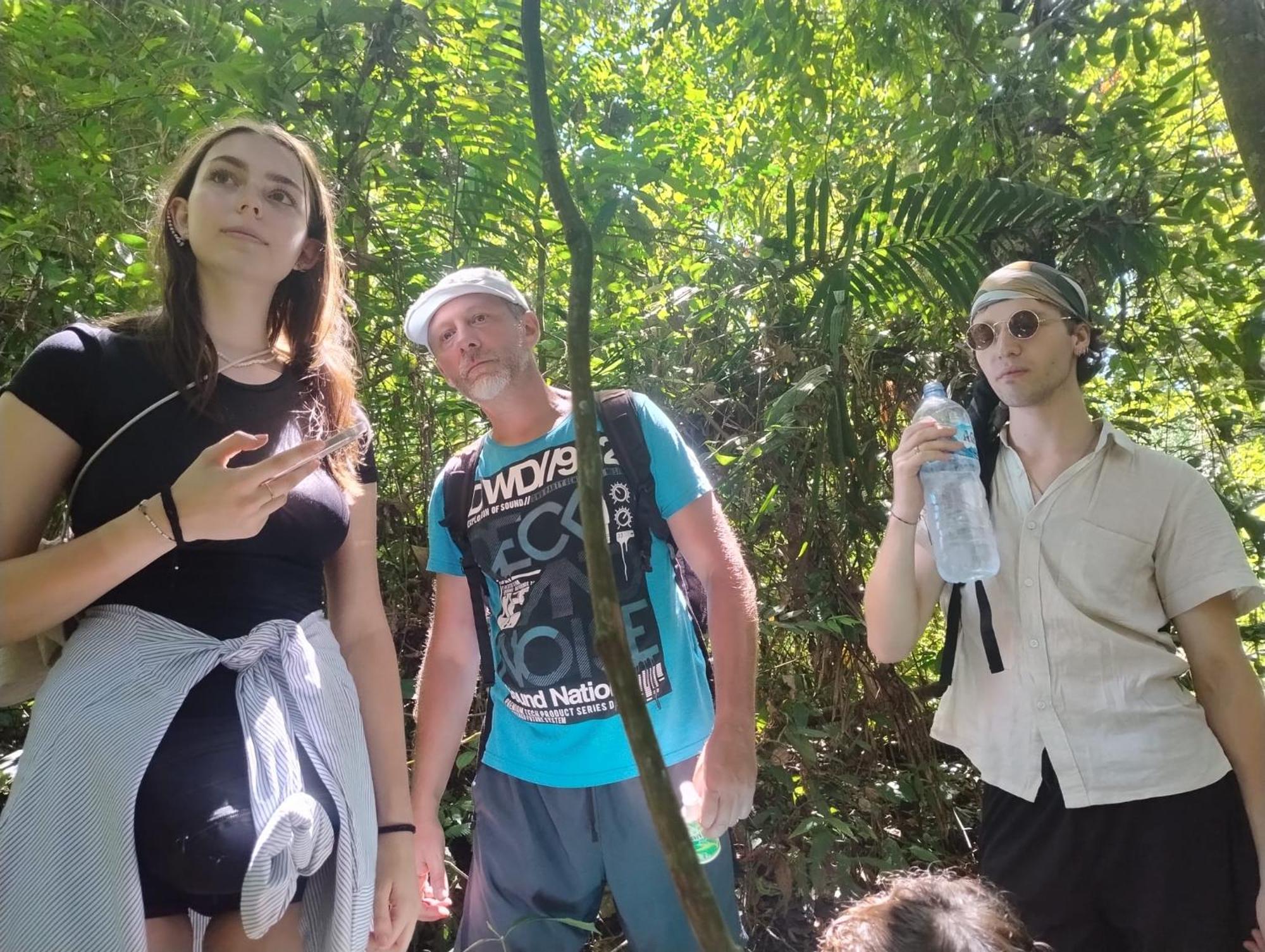 Brown Bamboo Guest House & Trekking Bukit Lawang Εξωτερικό φωτογραφία